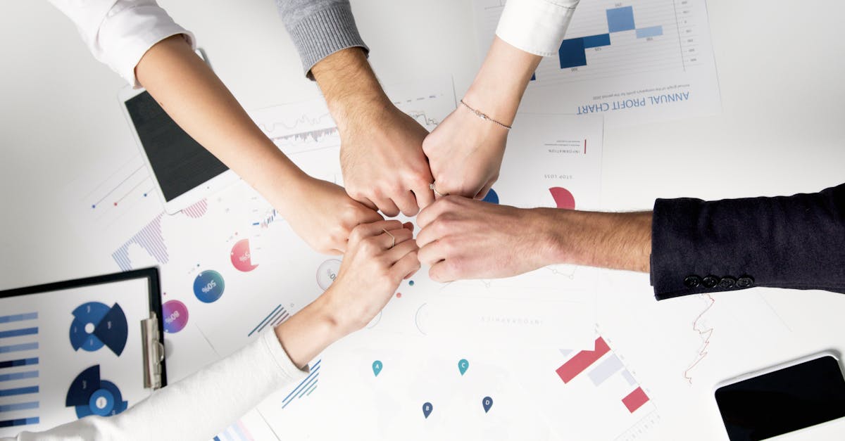 短信轰炸源码实名账号:众泰z700APP详情下载教程