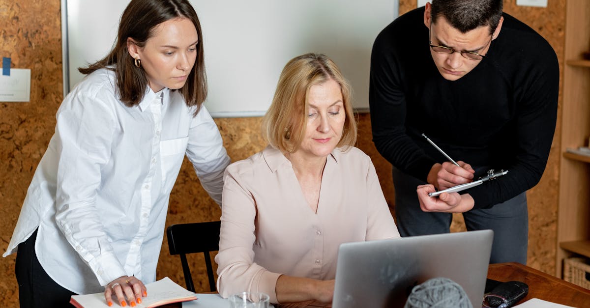 聚名实名账号:哦哟APP污详情下载教程