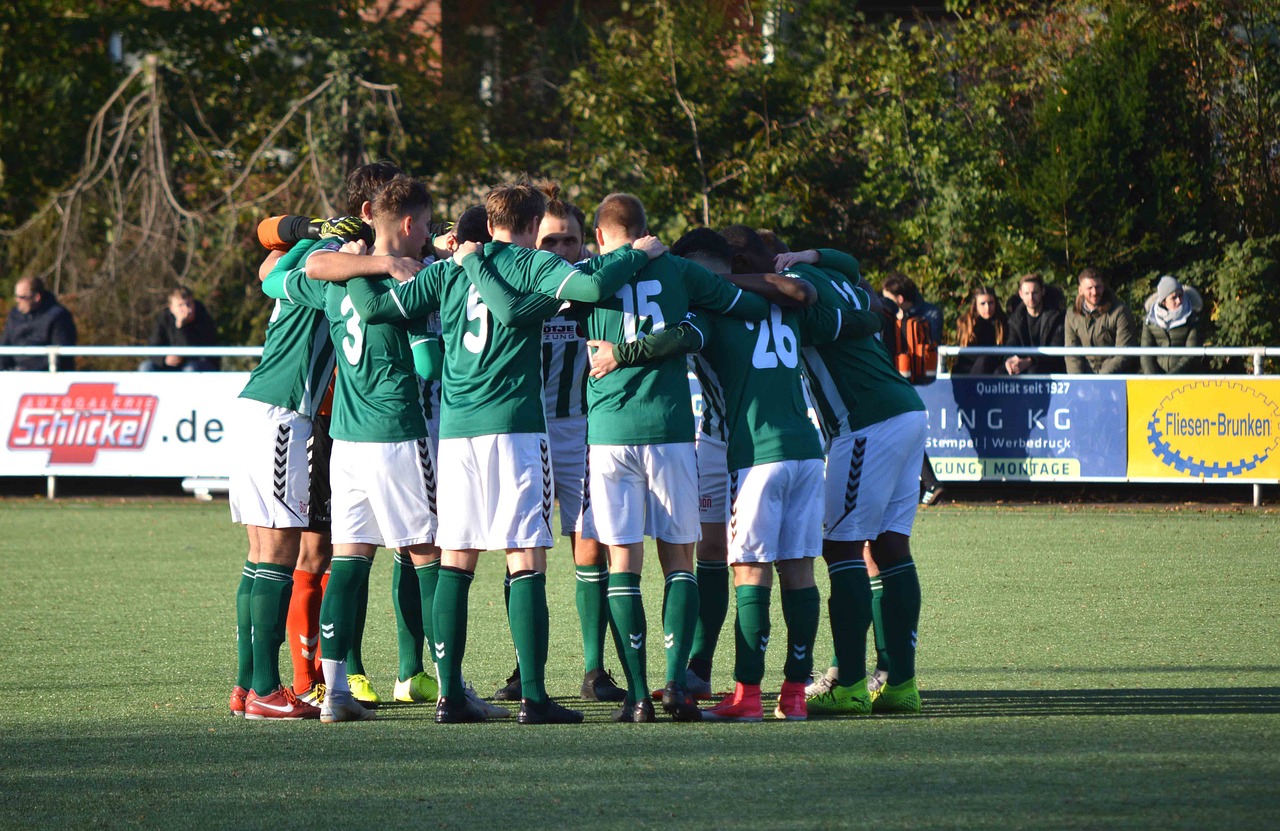 乐语通信实名账号：代理卖书的平台